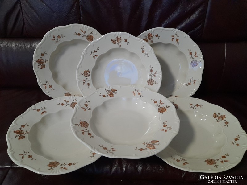 6 Zsolnay deep plates with a rare pattern