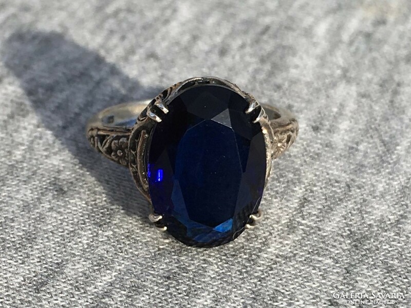 Női ezüst gyűrű kék zafír
