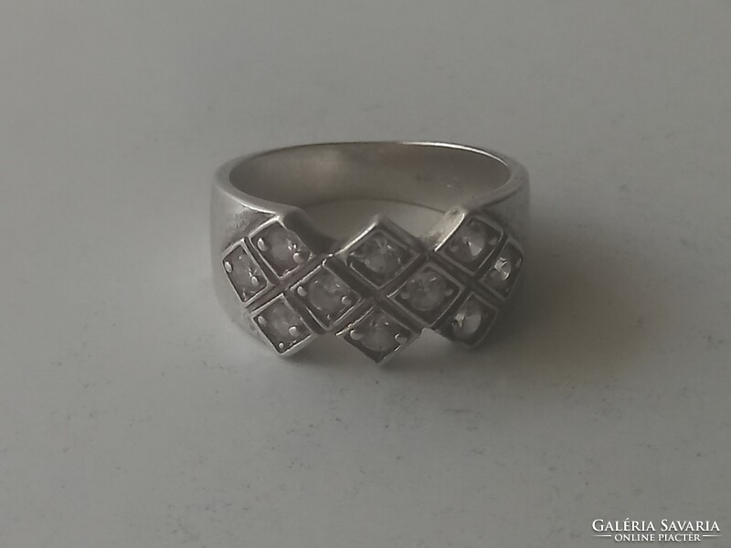 Women's sterling silver ring