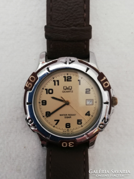 Q&Q men's watch