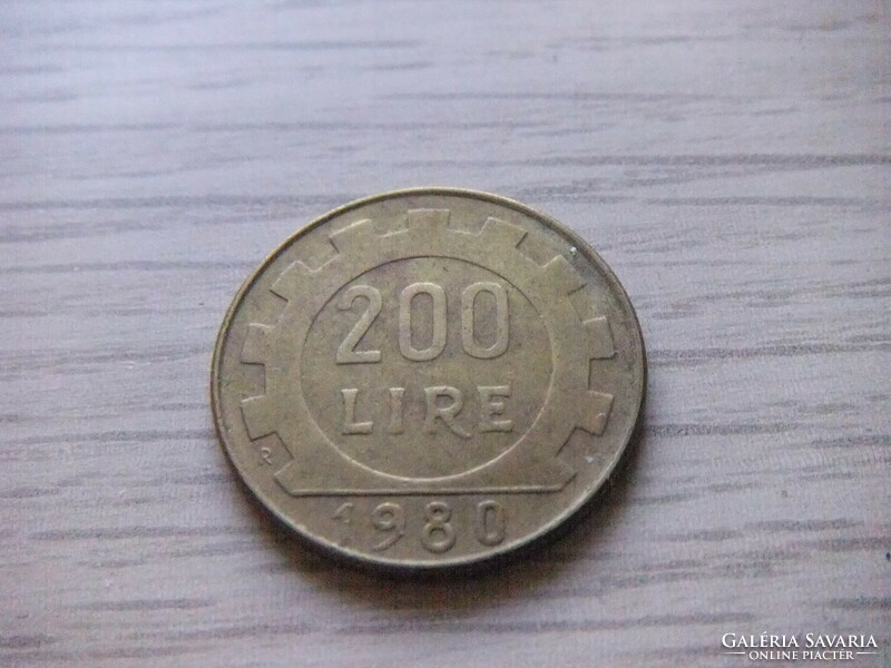 200 Lira 1980 Italy