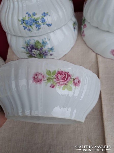 MCP  rózsás porcelán pogácsás tál pörköltes leveses nagymama tálja Gyűjtői darab nosztalgia