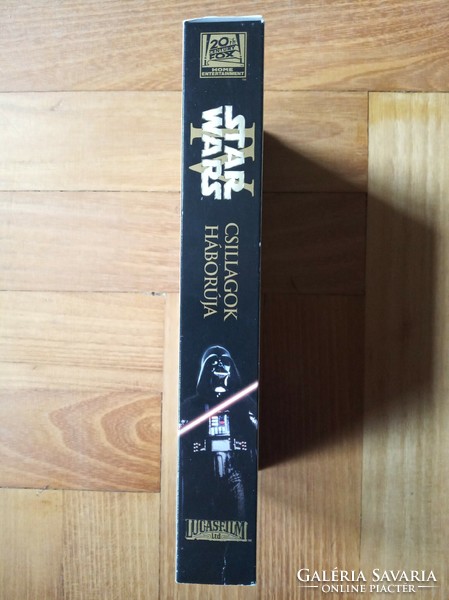 Star Wars trilógia (IV, V, VI) VHS videokazettán gyűjtőnek egyben eladó