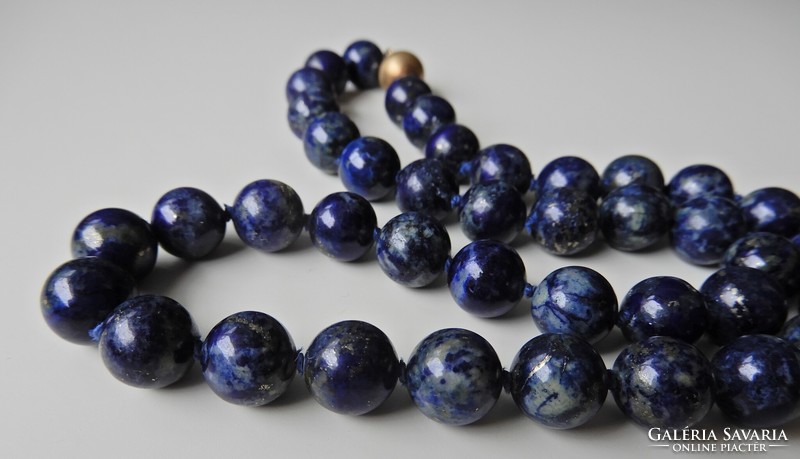 Lapis lazuli pearl string with 585 gold clasp