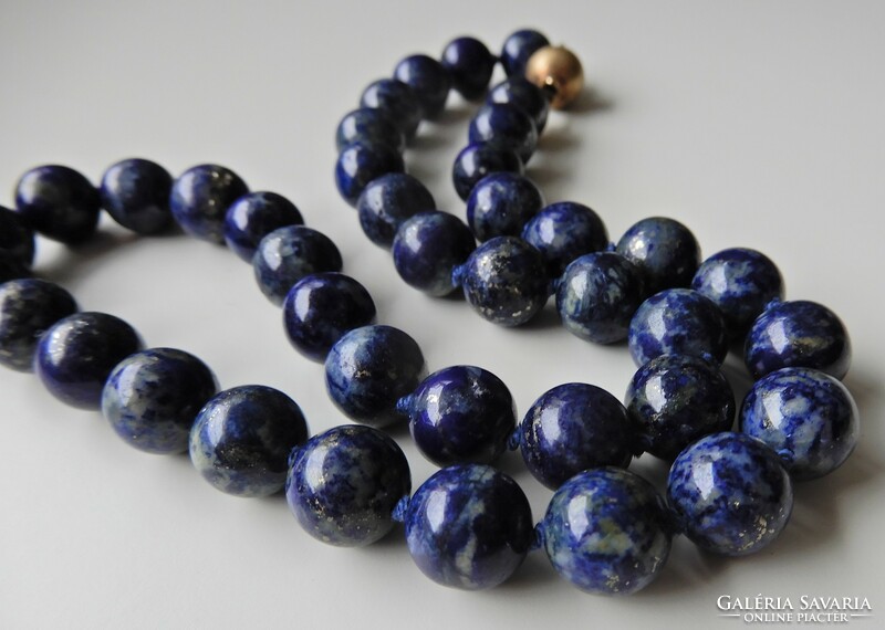 Lapis lazuli pearl string with 585 gold clasp