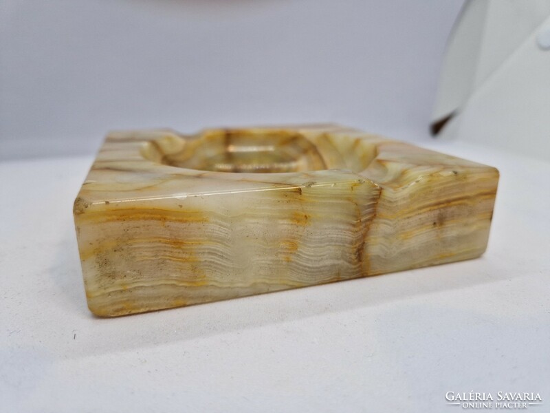 Onyx marble mineral ashtray