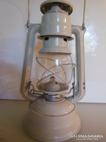 Storm lamp - Czechoslovakia - meva - 25 x 15 cm + handle 12 cm - retro - off-white - flawless