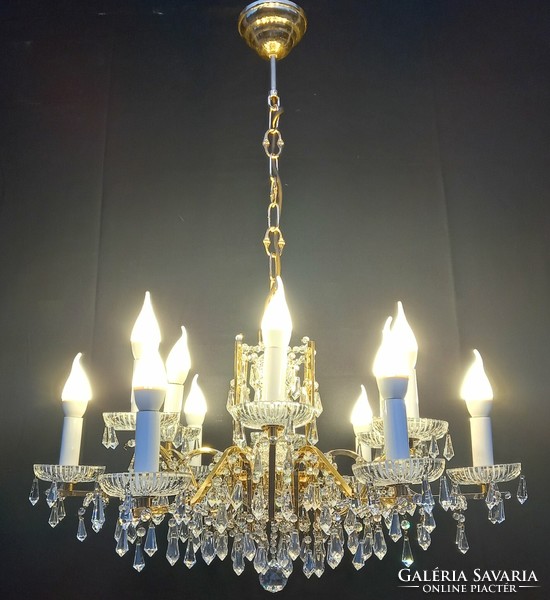 Crystal chandelier with swarovski pendants