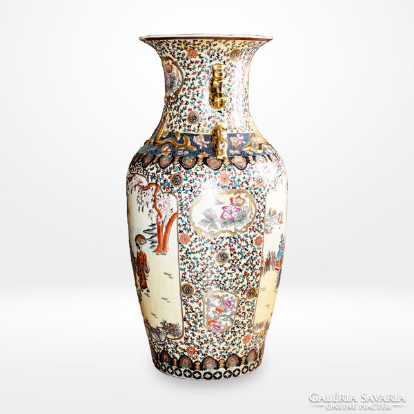 Large hand-painted Chinese floor vase