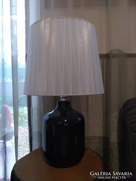 Fekete üveg lámpa ernyővel