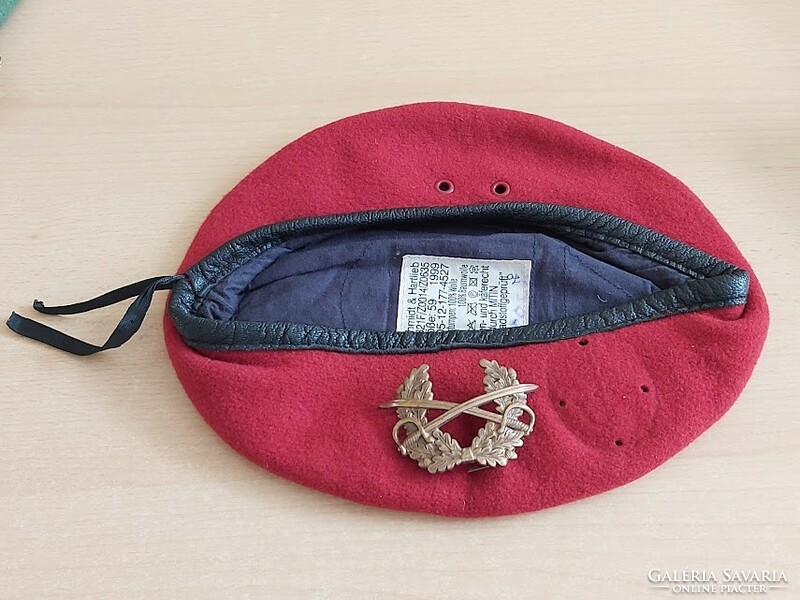 German Bundeswehr beret cap size 59 (coral color) + beret cap badge #