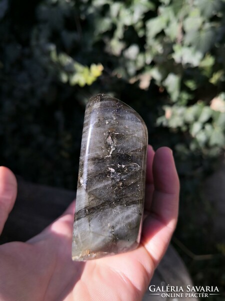 Gyönyörű labradorit kristály, ásvány