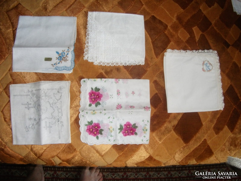 Antique handkerchiefs and decorative handkerchiefs 5 pieces, embroidered, painted. Not used
