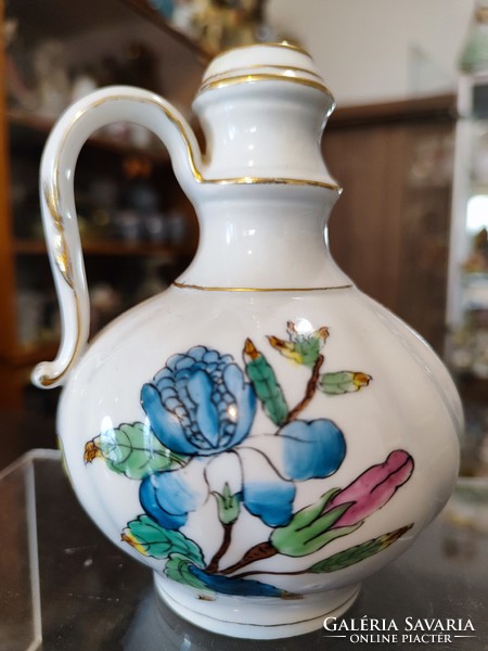 Antique small water bottle with Victoria pattern from Herend