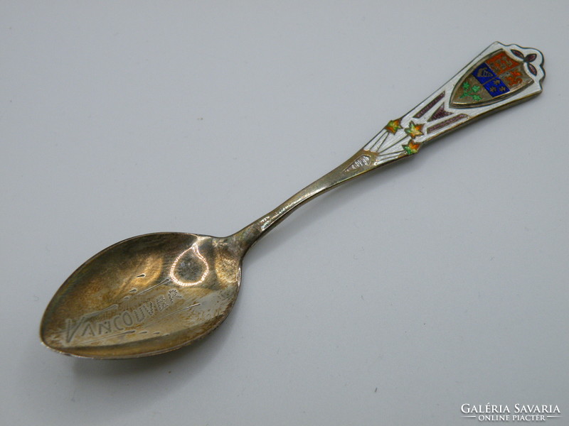 Uk0070 Canada Vancouver Sterling .925 Silver Ornament Spoon Fire Enamel