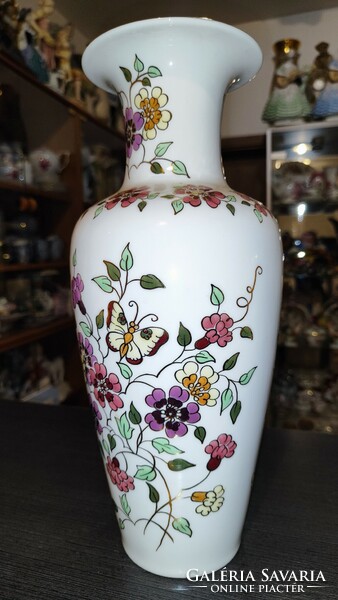Butterfly pattern vase by Zsolnay, 34 cm