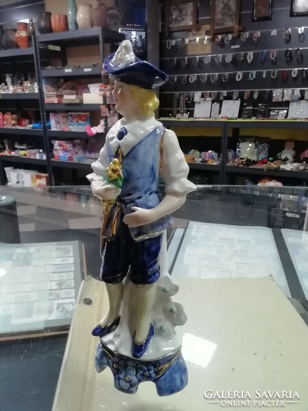 GDR porcelain figure