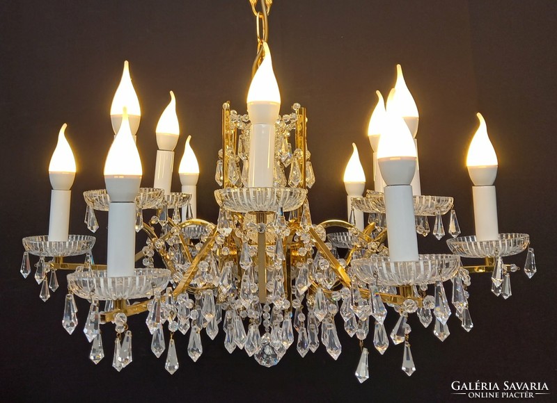 Crystal chandelier with swarovski pendants