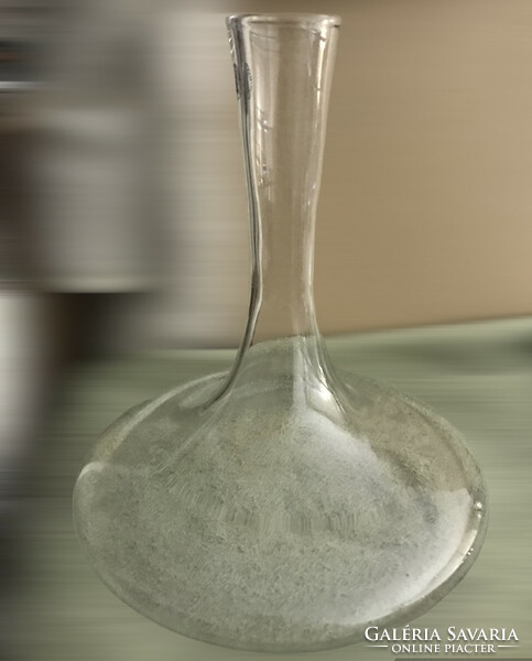 Decanting glass jug