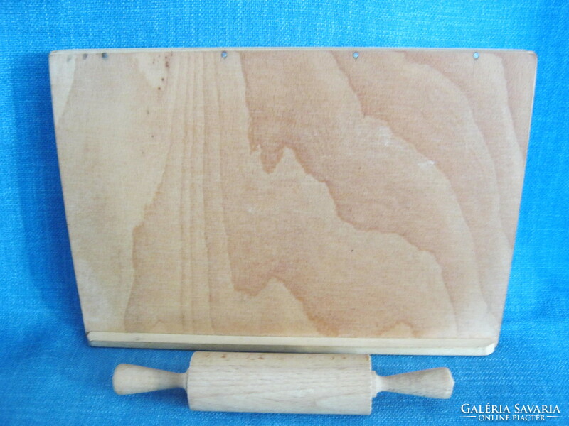 Retro wooden toy rolling pin and kneading board