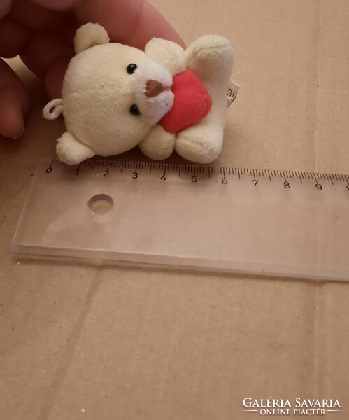 Plush toy, small dog with heart, negotiable