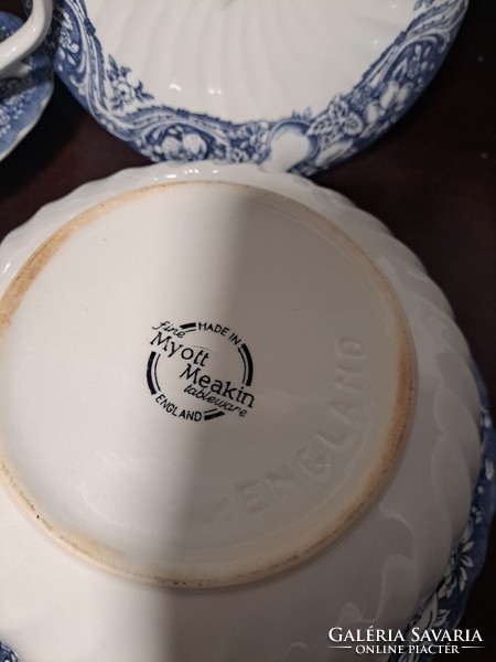Vintige myott meakin earthenware serving dishes