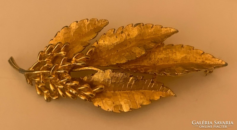 B.S.K. Marked quality gilt pin from the 1950s