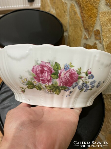 Beautiful floral rose cake plate rose plate village collector's piece of nostalgia