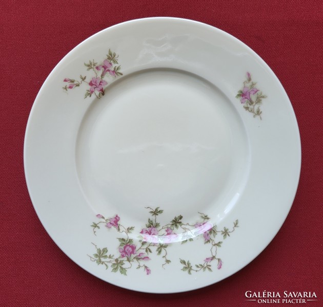Altrohlau porcelán kistányér süteményes tányér virág mintával