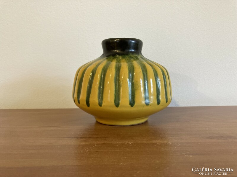 Rare Pesthidegkút ceramic onion vase