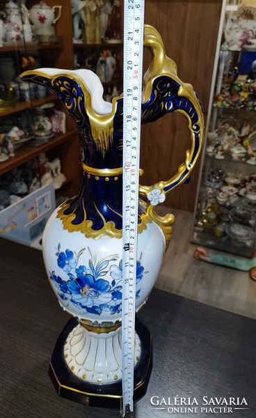 Large royal dux decanter