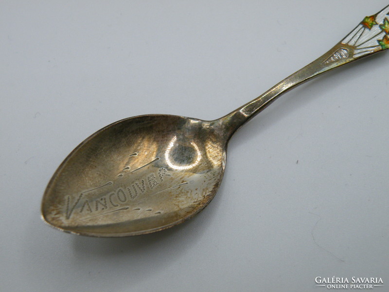Uk0070 Canada Vancouver Sterling .925 Silver Ornament Spoon Fire Enamel