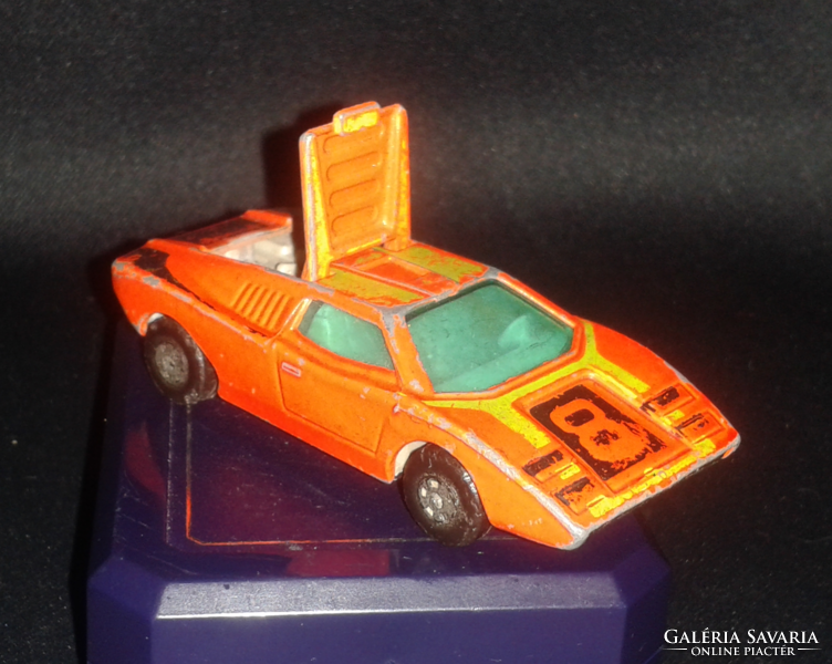 1973 Matchbox Lesney Superfast #27 Lamborghini Countach / England