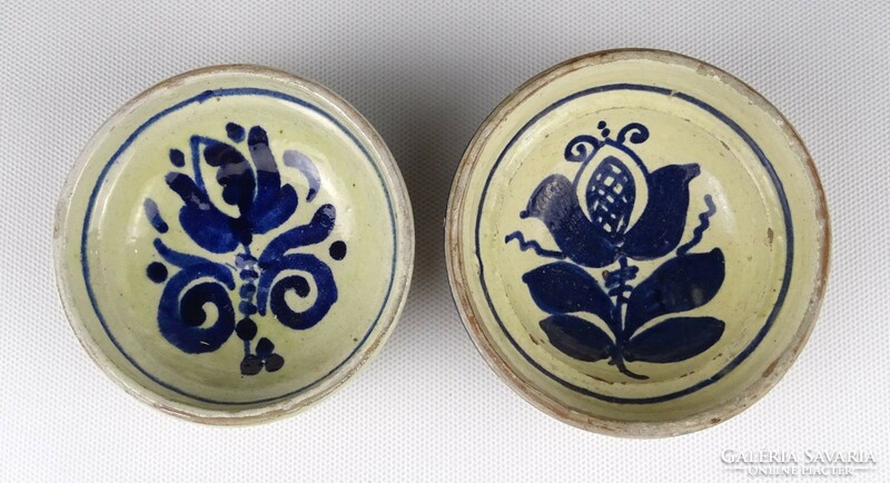 1P992 old small Korund wall plate ceramic plate pair 9 cm