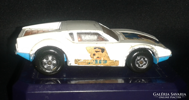 Matchbox de tomaso pantera vintage superfast n8 / 1975 England