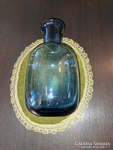 Üveg váza 21x11 cm