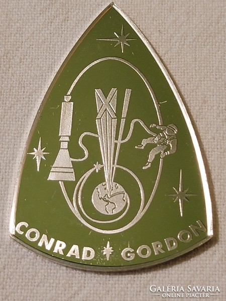 1966 Conrad Gordon NASA PP Silver Commemorative Medal Plaque
