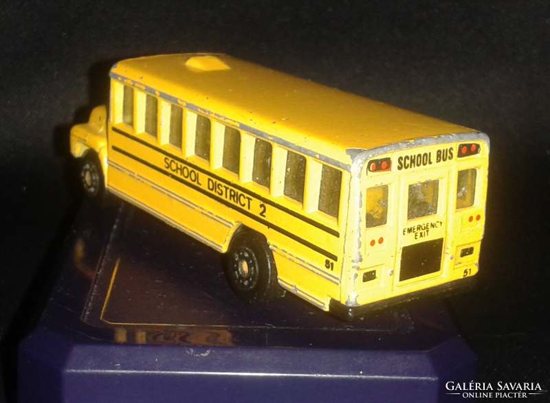 1985 Matchbox district 2 school bus