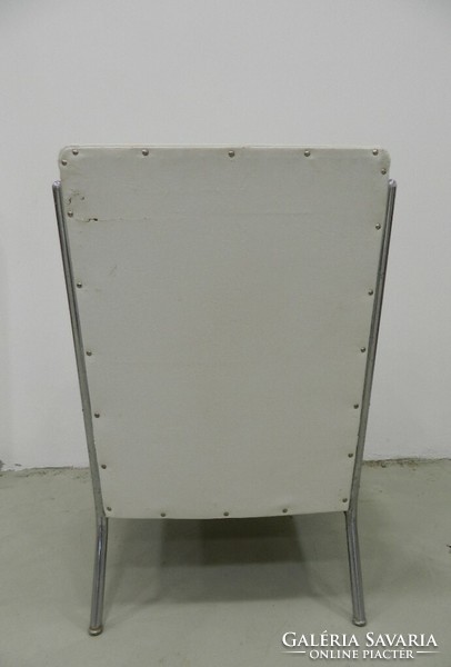 Bauhaus leather armchair with metal frame (József Pereztegi)
