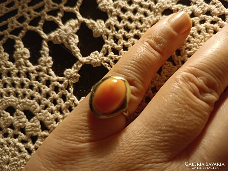 Original gold-plated silver ring with coral stone - very nice and showy piece