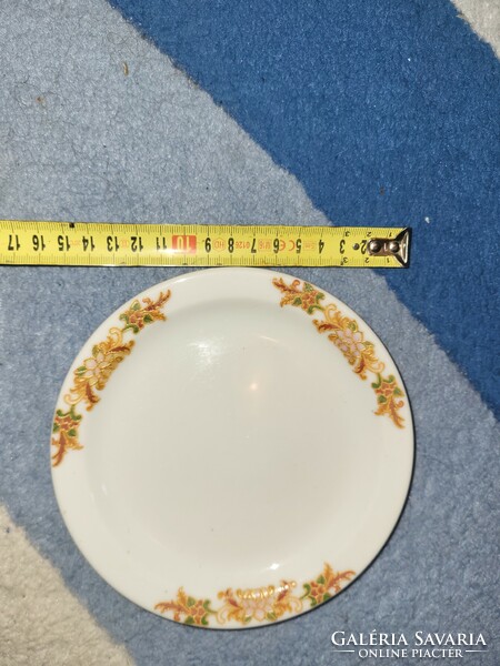 Chinese porcelain small plate