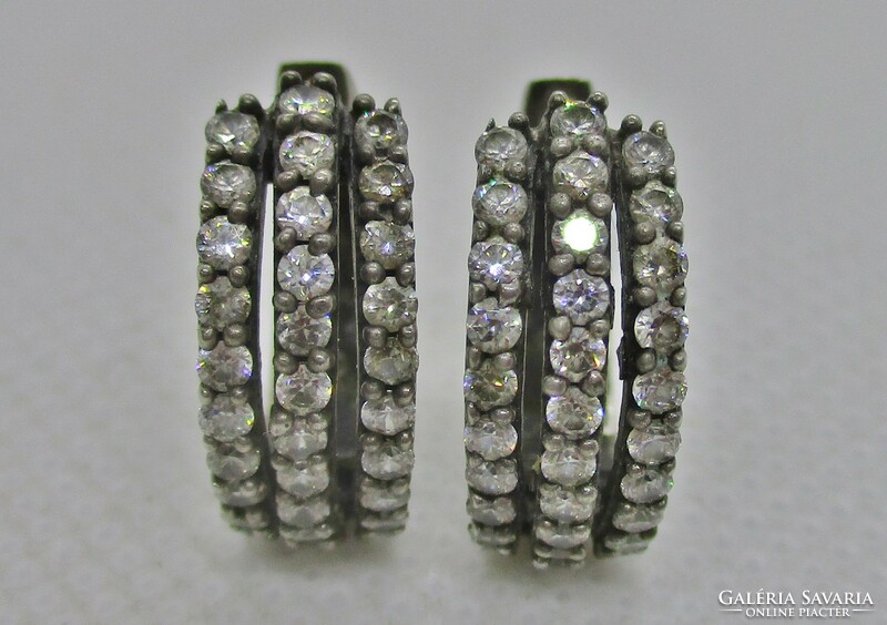 Beautiful silver hoop earrings with white stones