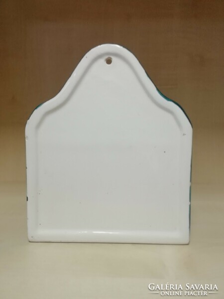 Retro ceramic wall salt shaker