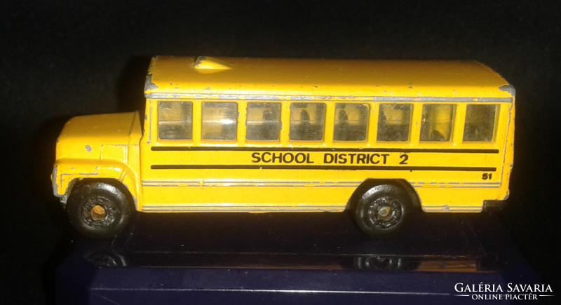 1985 Matchbox District 2 School Bus