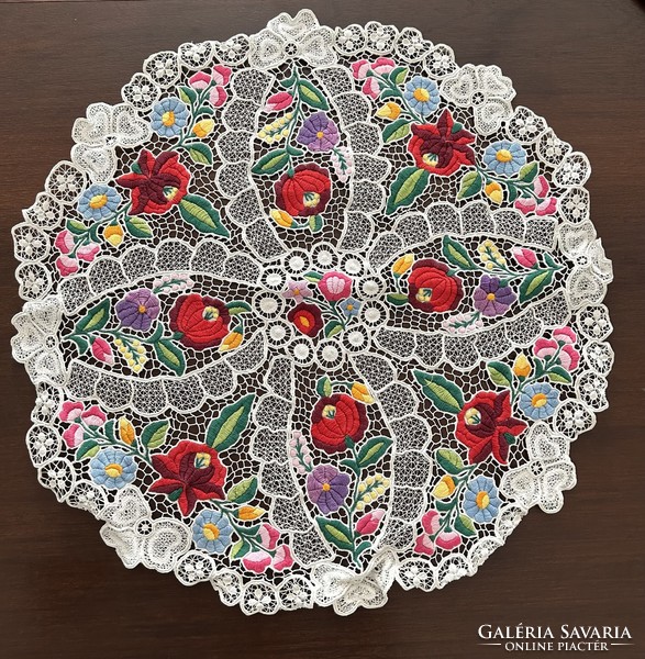 Huge round openwork Kalocsa embroidered risel tablecloth