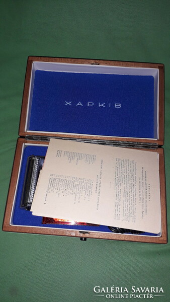 Old cccp polished painted wooden gift box Kharkov 102 working electric shaver according to collector's pictures