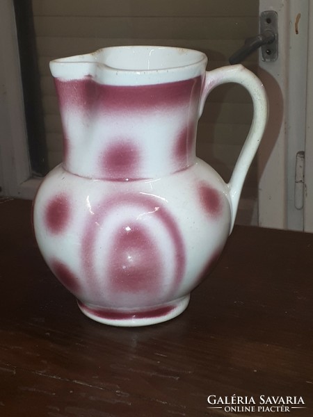 Kispest granite jug