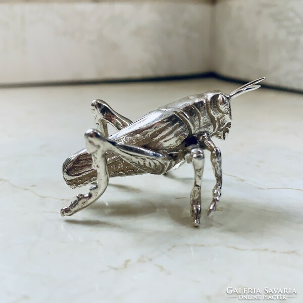 800 silver cricket figure, with Hungarian hallmark, video available