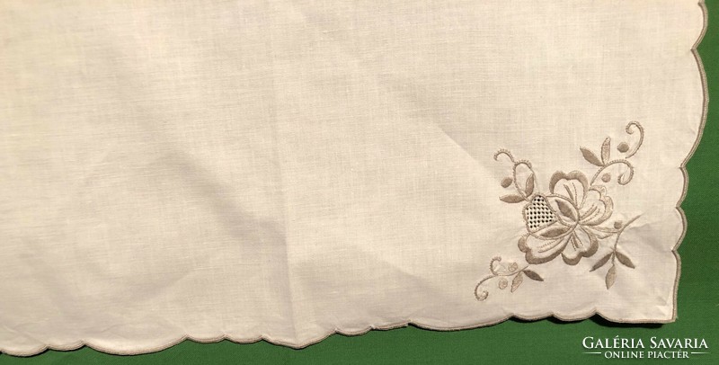 3 Pcs. Beautiful embroidered tablecloth