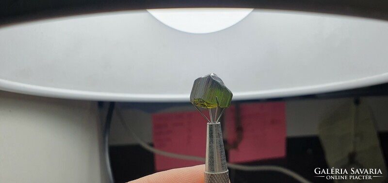 Green tourmaline 11.15 Carats. With certification.